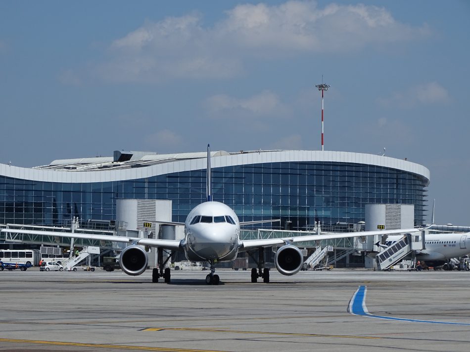 Aeroport Henri Coanda