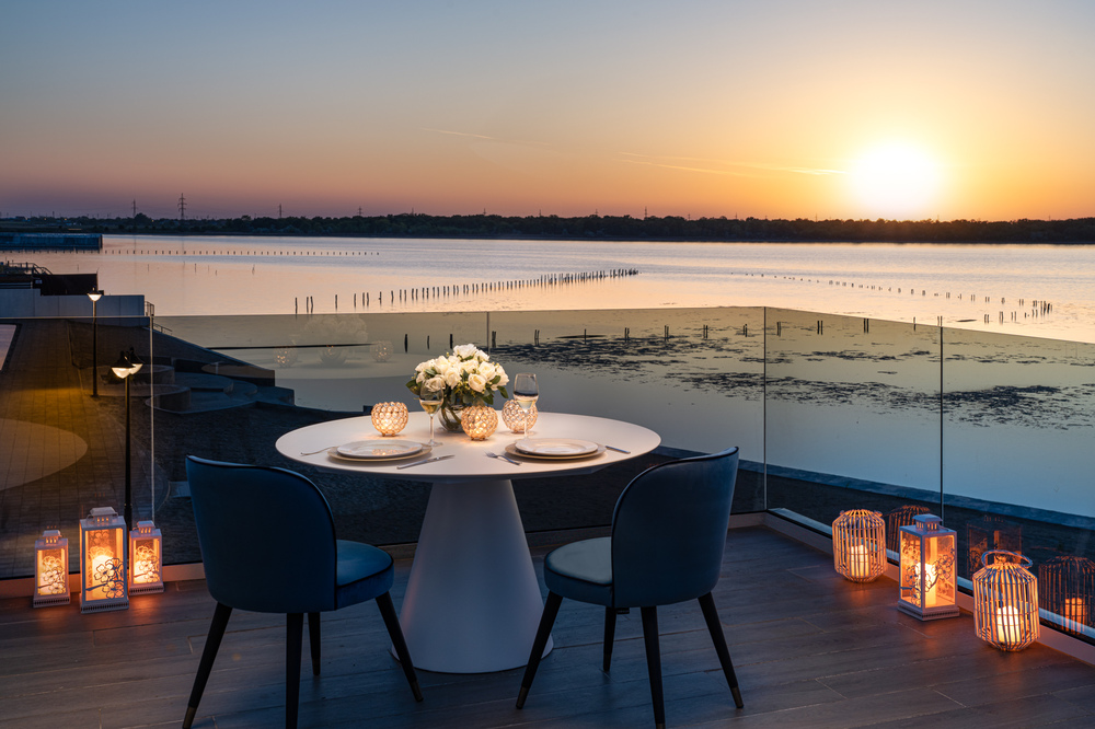 HOTEL ALMA LACUL SARAT